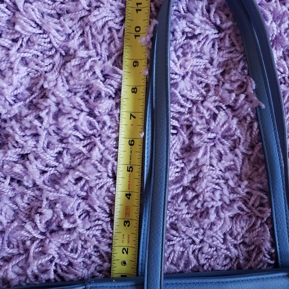 Handbag - Picture 2 of 7